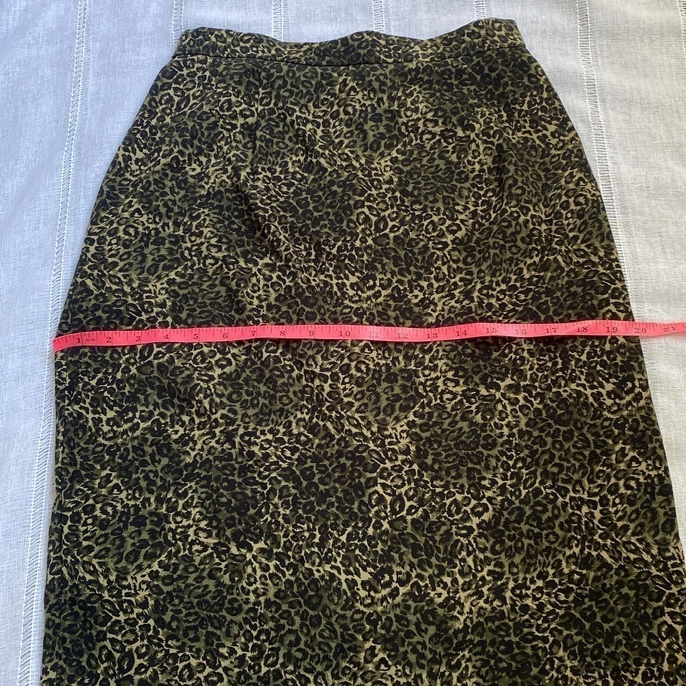 Positive Attitude 80s high waisted pencil skirt. - Picture 8 of 14
